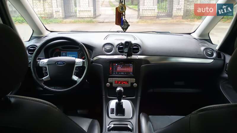 Мінівен Ford Galaxy 2008 в Новояворівську