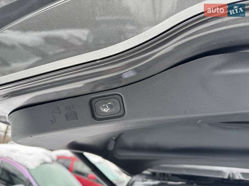 Мінівен Ford Galaxy 2019 в Тернополі