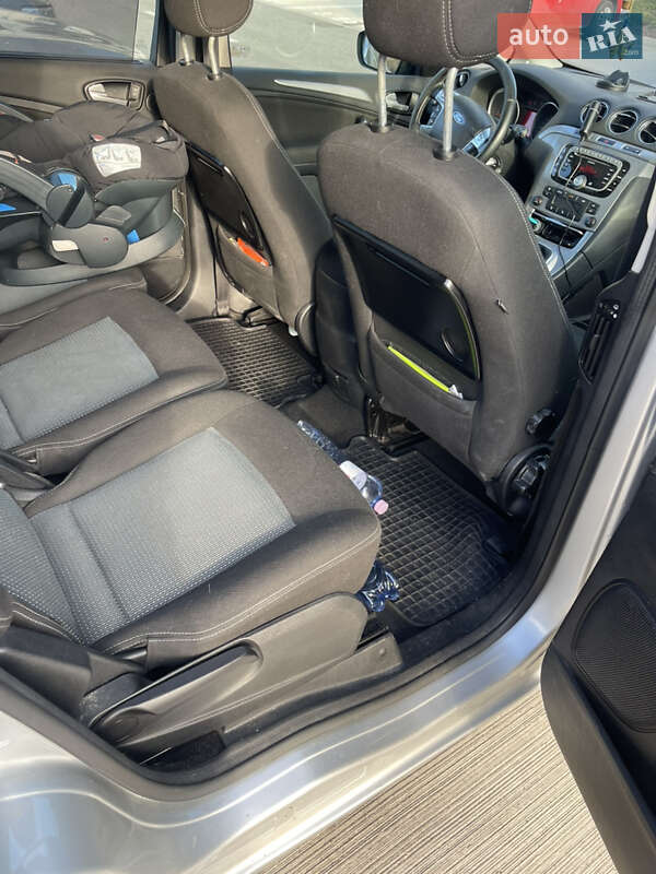 Минивэн Ford Galaxy 2010 в Мукачево