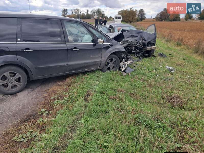 Минивэн Ford Galaxy 2007 в Львове