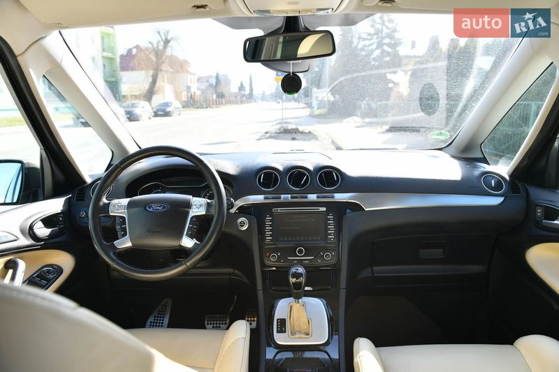 Минивэн Ford Galaxy 2011 в Яворове