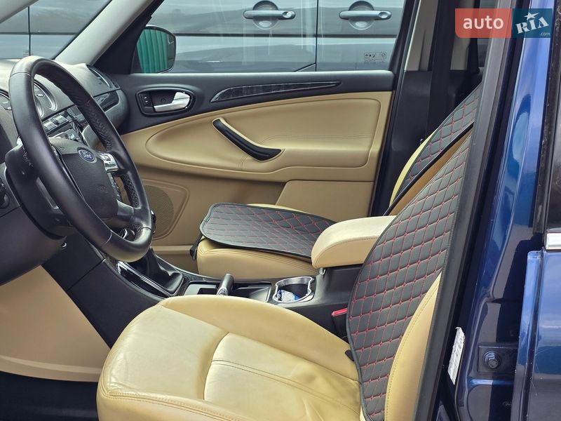 Минивэн Ford Galaxy 2013 в Ровно