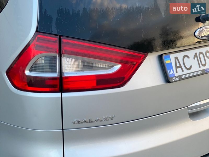 Минивэн Ford Galaxy 2014 в Владимире