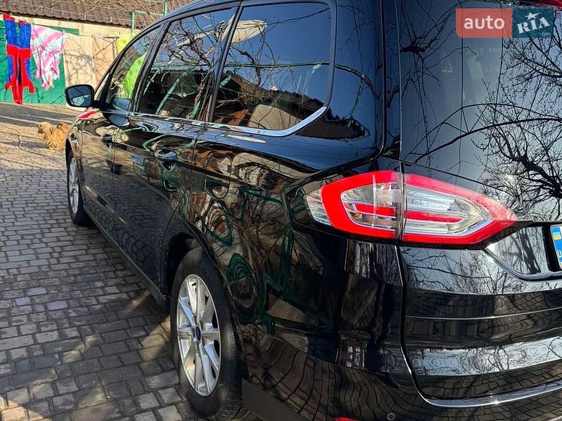 Минивэн Ford Galaxy 2016 в Ивановке