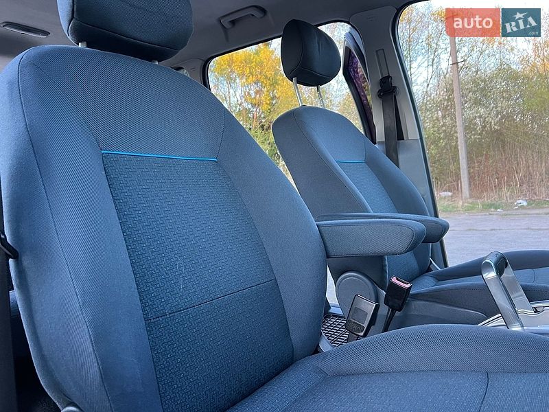 Минивэн Ford Galaxy 2009 в Дрогобыче