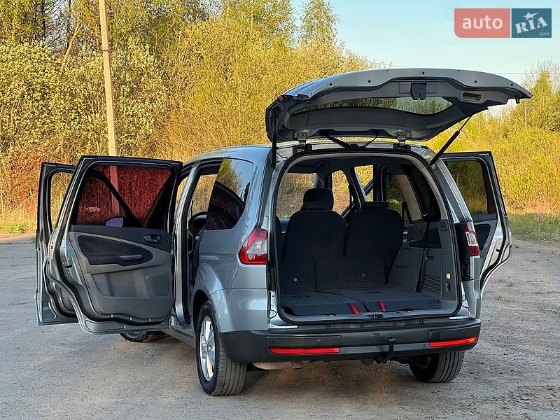 Минивэн Ford Galaxy 2009 в Дрогобыче