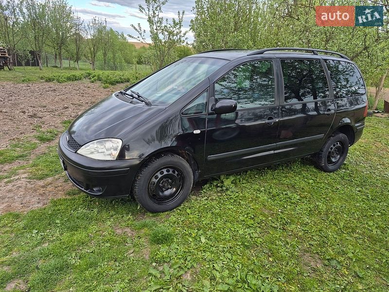Минивэн Ford Galaxy 2002 в Самборе