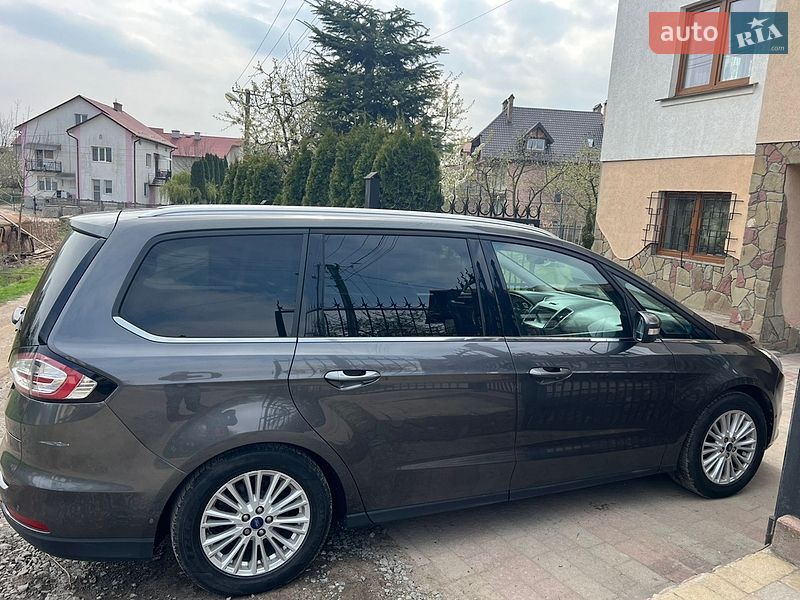 Минивэн Ford Galaxy 2015 в Дублянах