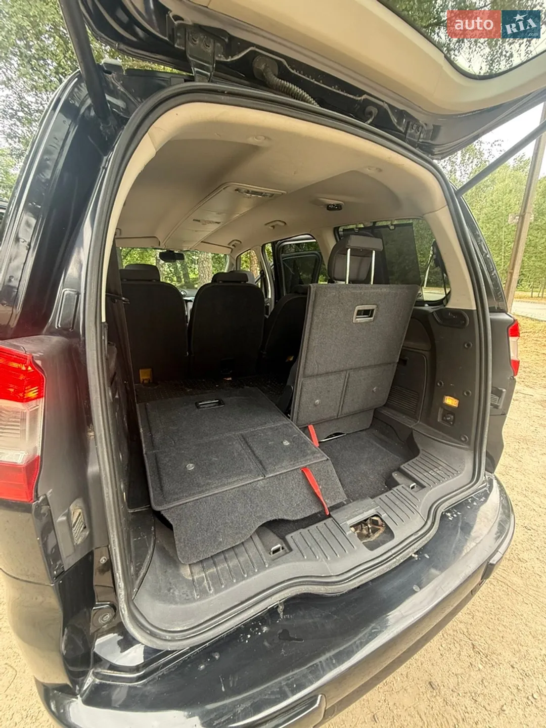 2013 Ford Galaxy - мініатюра 19