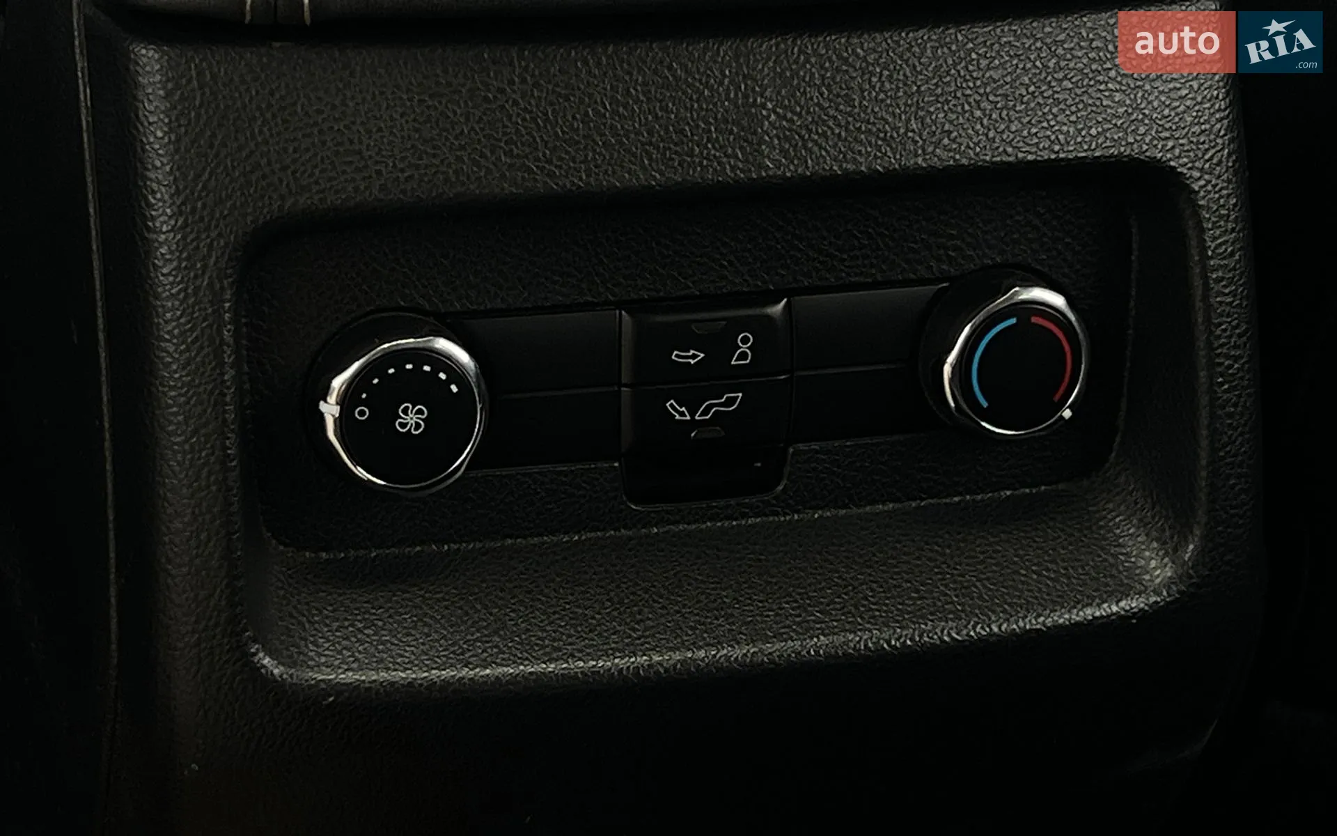 2015 Ford Galaxy - мініатюра 21