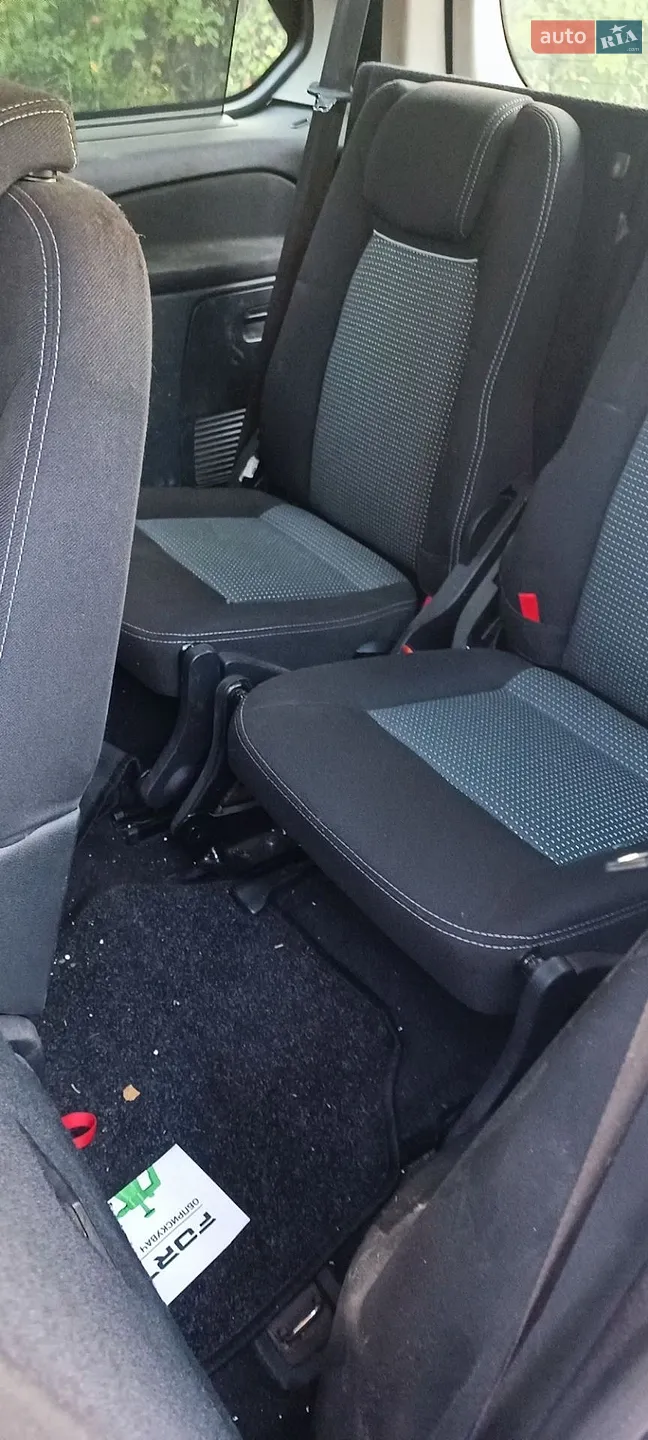 2013 Ford Galaxy - мініатюра 16
