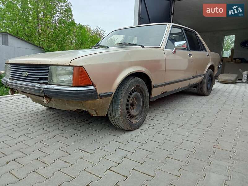 Седан Ford Granada 1979 в Дубно