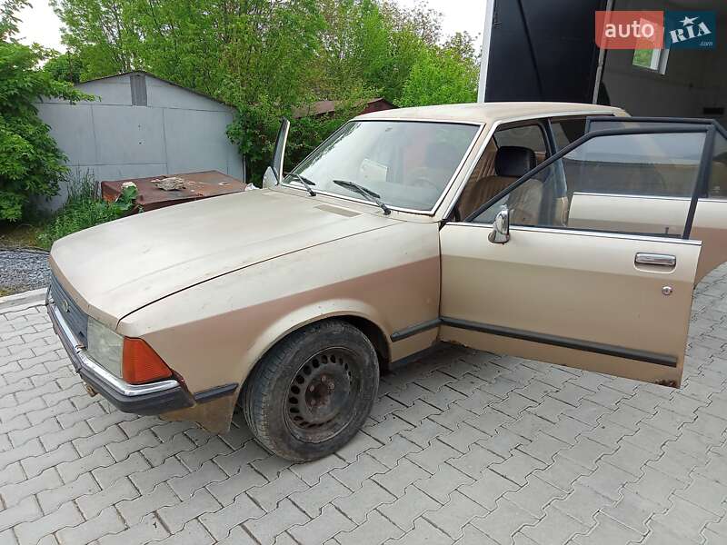 Седан Ford Granada 1979 в Дубно