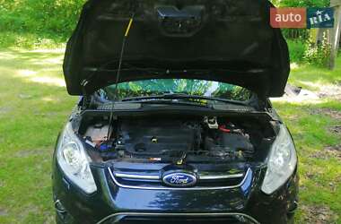 Минивэн Ford Grand C-Max 2012 в 