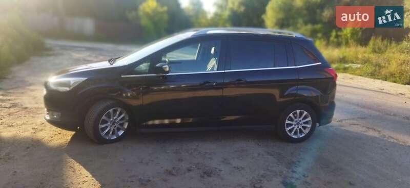 Минивэн Ford Grand C-Max 2015 в Чернигове
