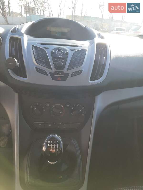 Минивэн Ford Grand C-Max 2014 в Кропивницком