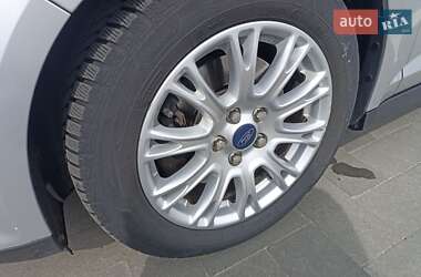 Минивэн Ford Grand C-Max 2011 в 
