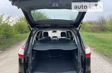 Минивэн Ford Grand C-Max 2011 в 
