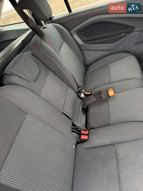 Мінівен Ford Grand C-Max 2011 в Ніжині