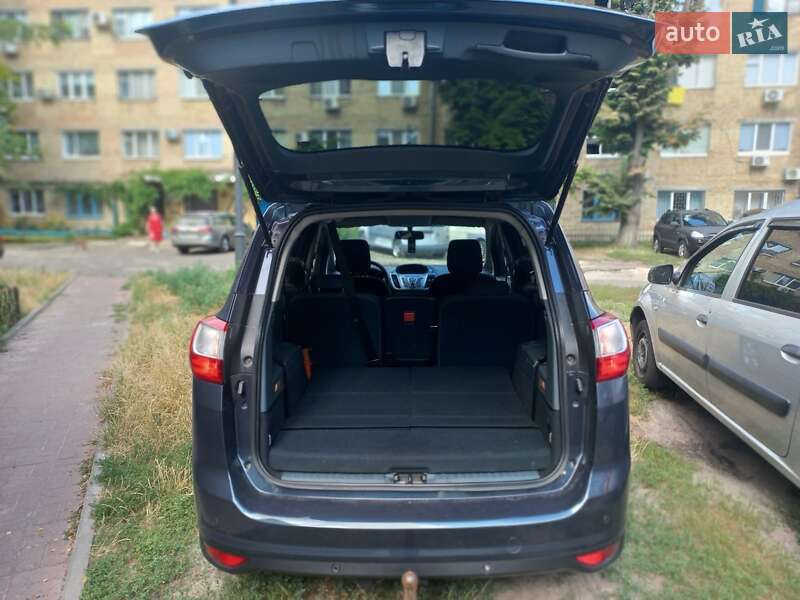 Мінівен Ford Grand C-Max 2012 в Києві