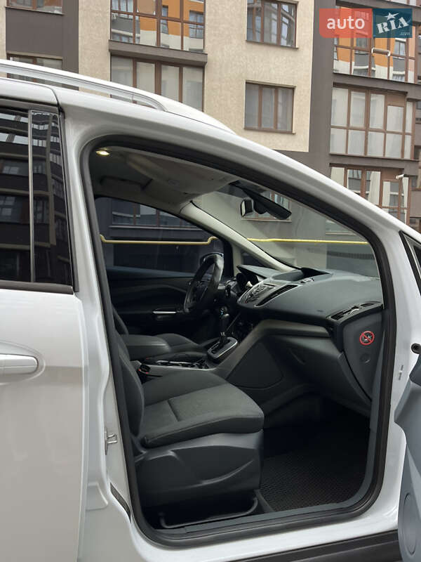 Минивэн Ford Grand C-Max 2012 в Ивано-Франковске