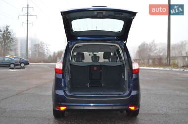 Минивэн Ford Grand C-Max 2011 в 