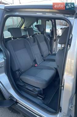 Минивэн Ford Grand C-Max 2012 в 