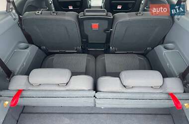 Минивэн Ford Grand C-Max 2012 в 