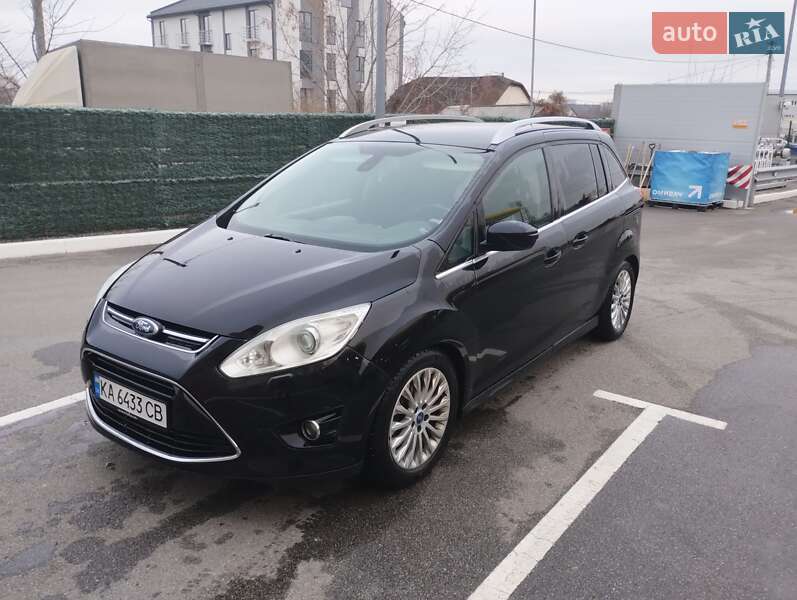 Минивэн Ford Grand C-Max 2010 в Киеве