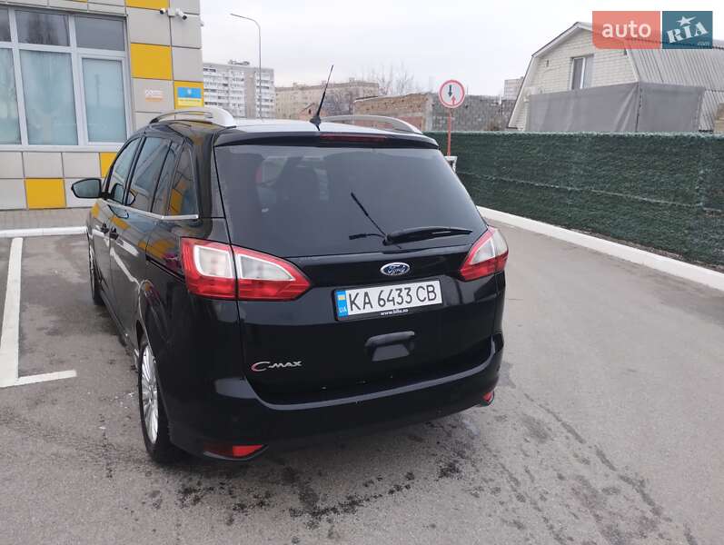 Минивэн Ford Grand C-Max 2010 в Киеве