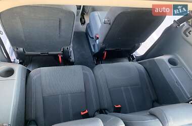 Мінівен Ford Grand C-Max 2010 в 