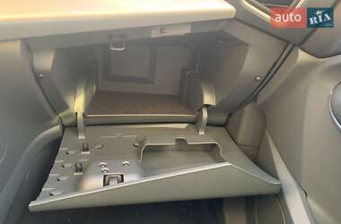 Мінівен Ford Grand C-Max 2010 в 