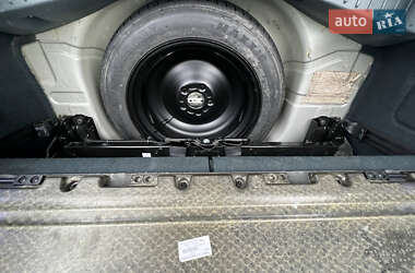 Минивэн Ford Grand C-Max 2011 в 