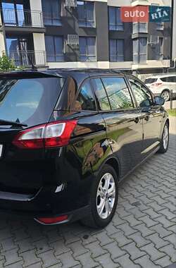 Минивэн Ford Grand C-Max 2011 в 