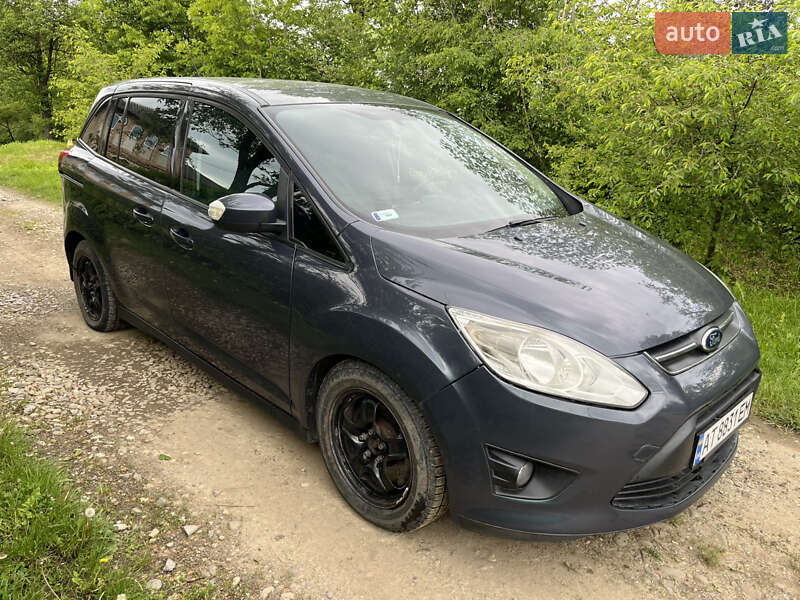 Минивэн Ford Grand C-Max 2011 в 