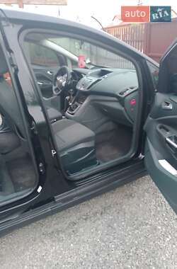 Минивэн Ford Grand C-Max 2011 в 