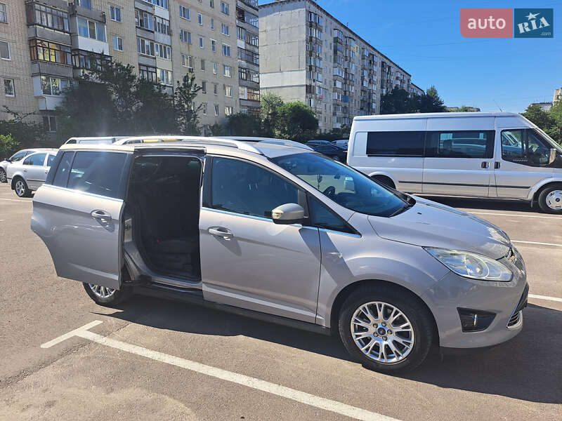 Минивэн Ford Grand C-Max 2012 в Ровно