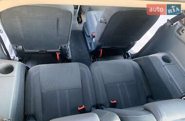 Минивэн Ford Grand C-Max 2010 в 