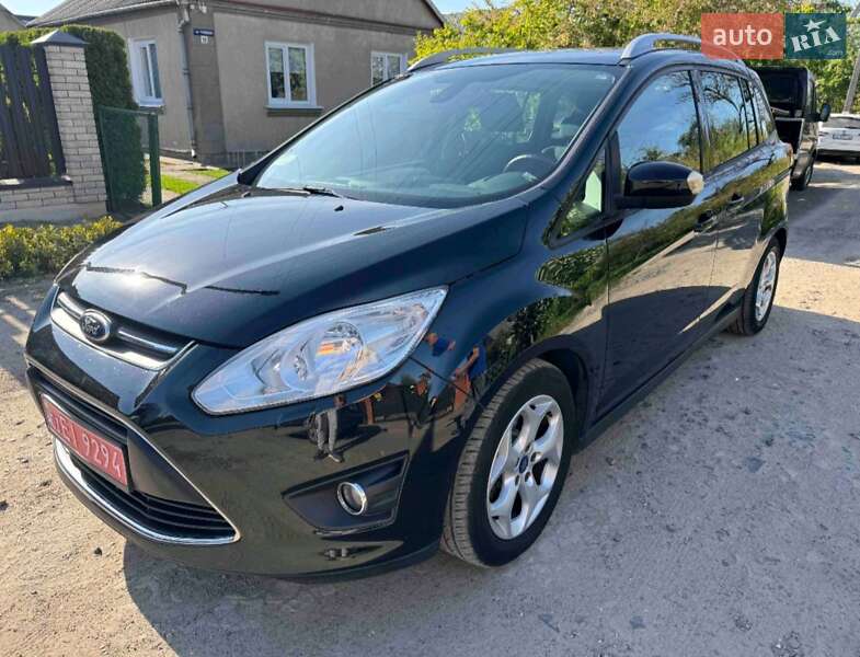 Минивэн Ford Grand C-Max 2011 в 
