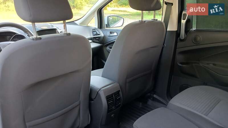 Мінівен Ford Grand C-Max 2017 в Береговому