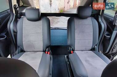 Мінівен Ford Grand C-Max 2015 в 