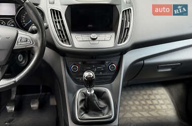 Минивэн Ford Grand C-Max 2016 в 