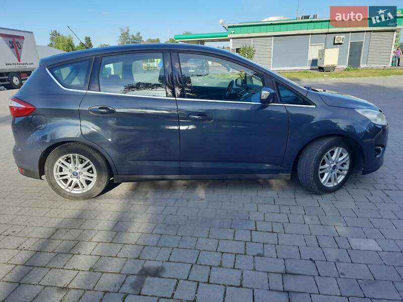 Минивэн Ford Grand C-Max 2012 в Калуше