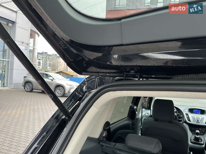Мінівен Ford Grand C-Max 2012 в Хмельницькому
