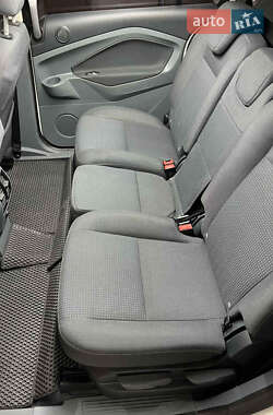 Минивэн Ford Grand C-Max 2012 в 