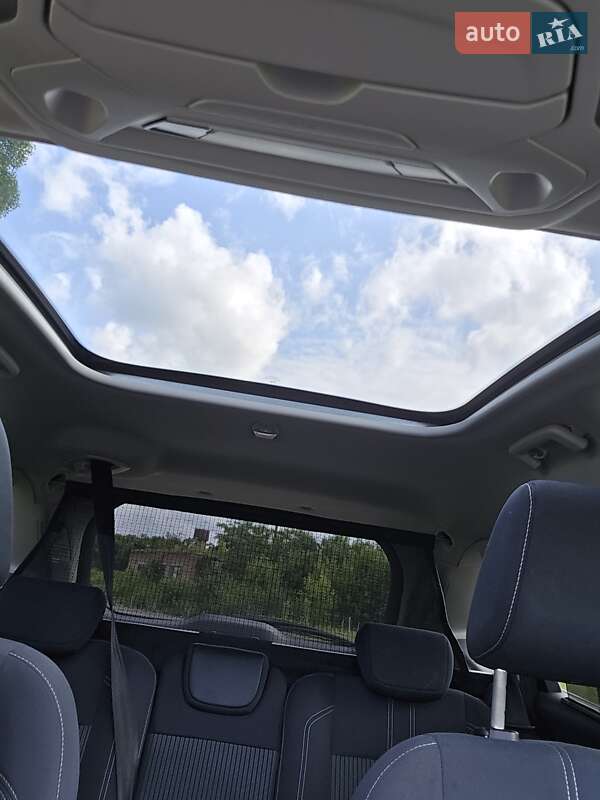 Мінівен Ford Grand C-Max 2011 в Пирятині