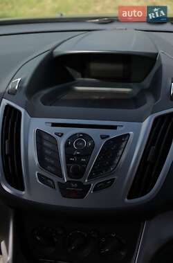 Минивэн Ford Grand C-Max 2011 в 
