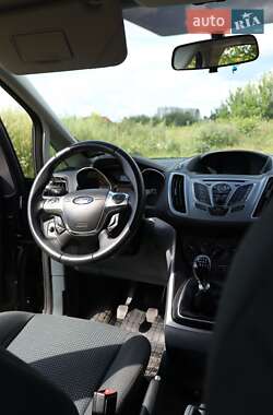 Минивэн Ford Grand C-Max 2011 в 