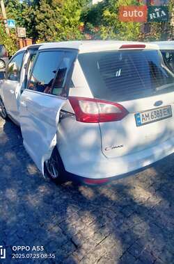 Минивэн Ford Grand C-Max 2012 в 