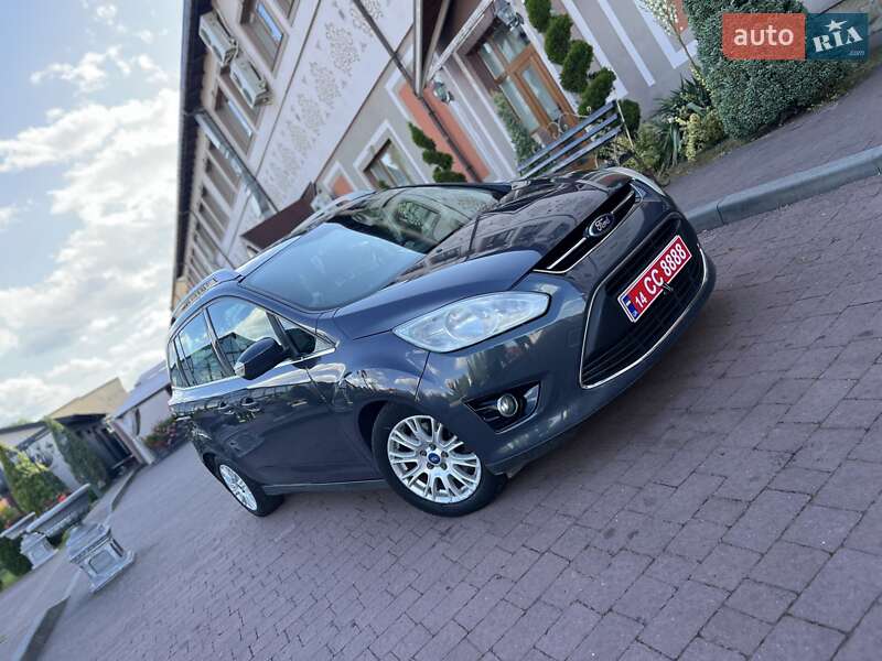 Минивэн Ford Grand C-Max 2012 в Стрые